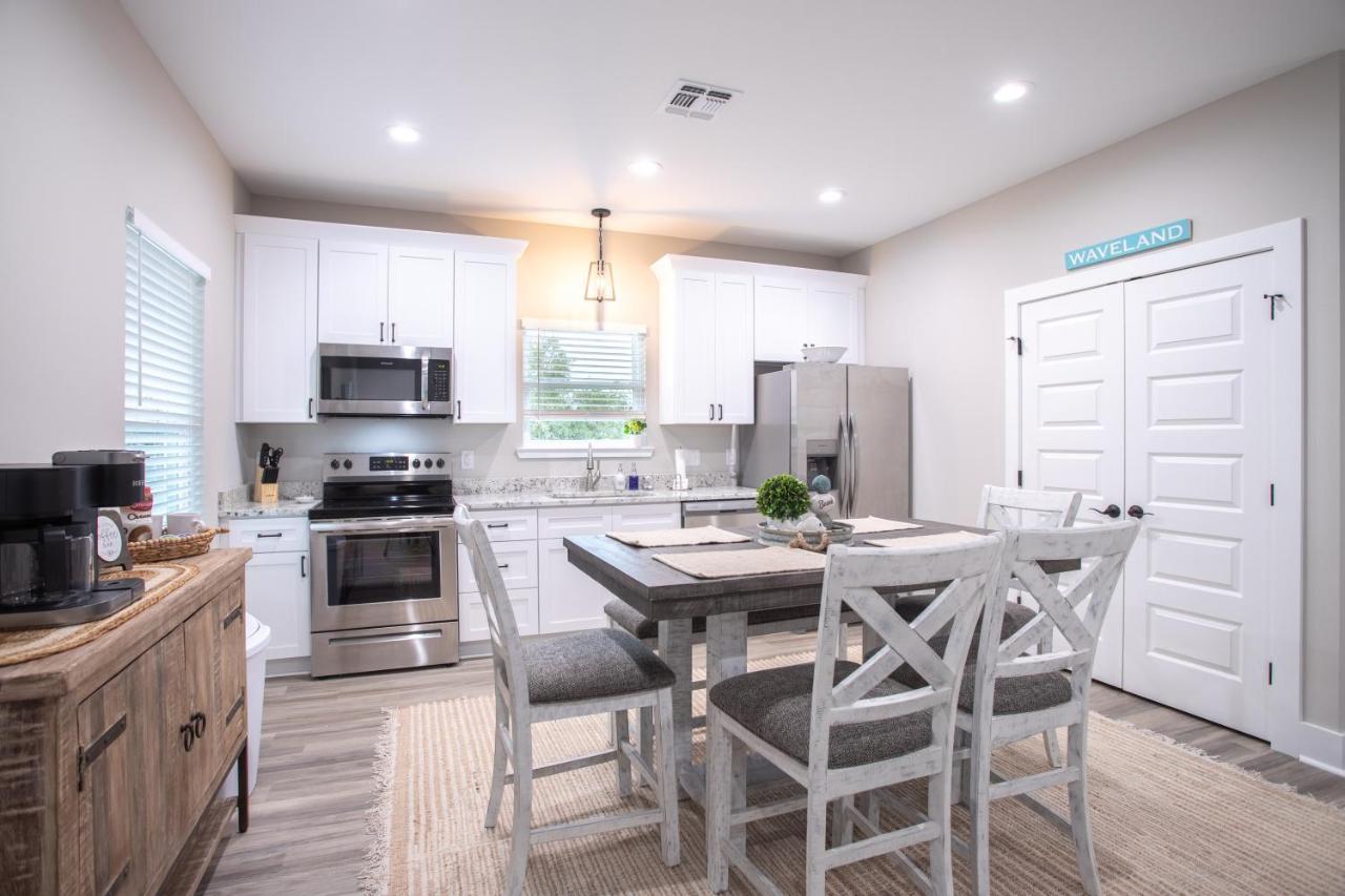 Waveland Beach Cottages 외부 사진